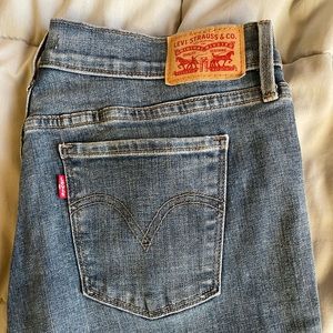 Women’s Vintage Levi Jeans